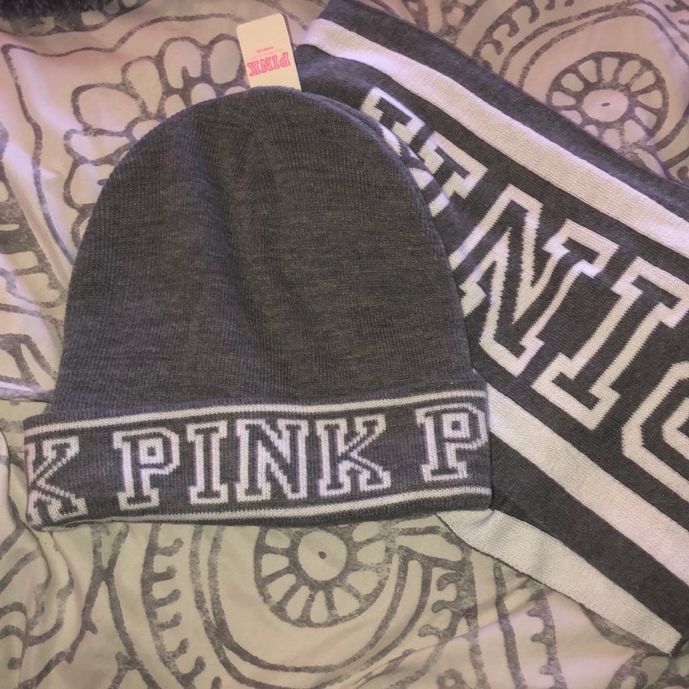 Beanie & scarf set
